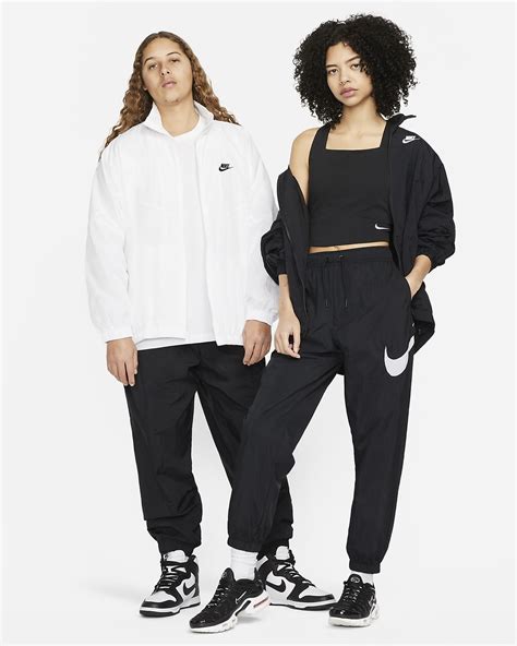 Nike Sportswear Essential Damesbroek met halfhoge taille